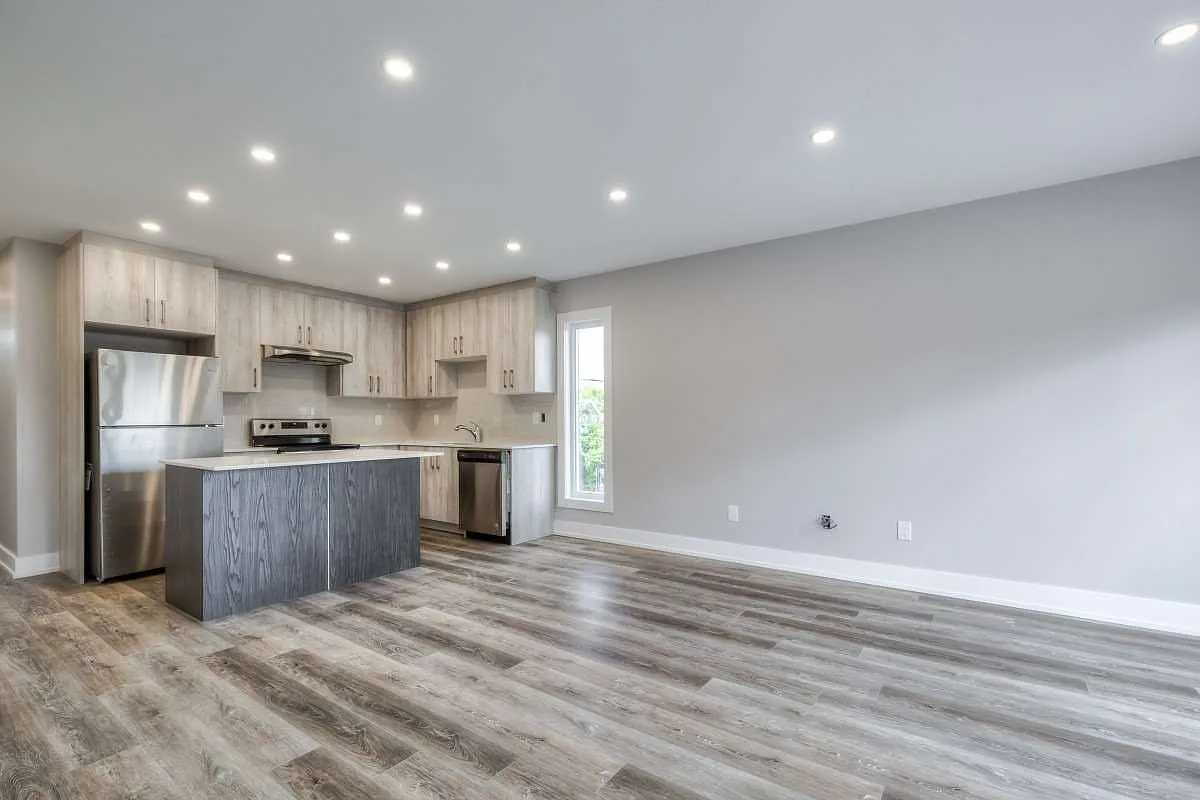 53 Rockcliffe Blvd - 3 — Photo 1