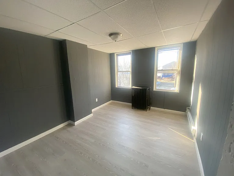 3507 6th St #2 — Photo 5