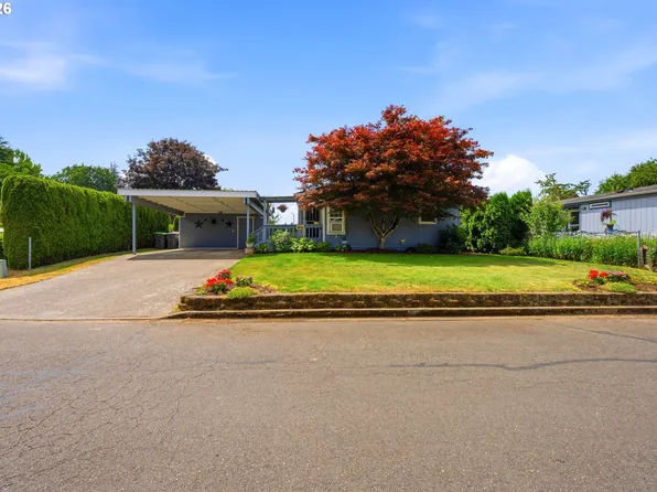 655 NE Burnett Rd Unit 15, McMinnville, OR 97128