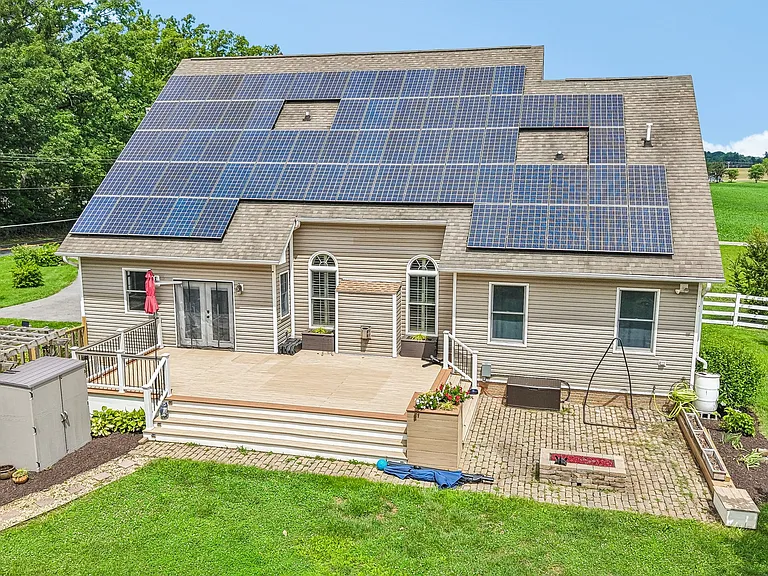 1097 Underwood Rd — Photo 64