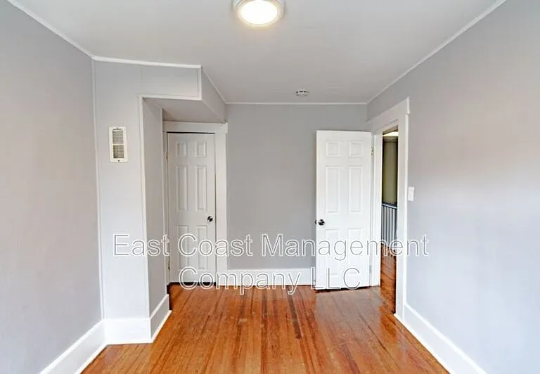 4231 Berger Ave — Photo 14