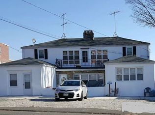 320 Strawberry Hill Ave APT 2, Norwalk, CT 06851