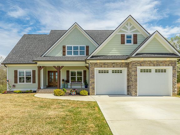 2nd image of 9124 Sir Charles Ct