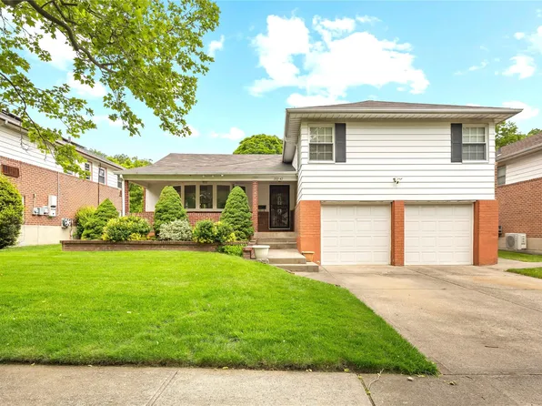 222-47 Garland Drive, Bayside, NY 11364