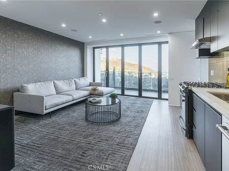 8148 1/2 Gould Ave — Photo 3