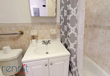 Rented by Rennit Inc.