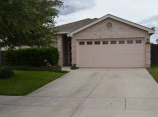 230 Val Verde Dr, New Braunfels, TX 78130
