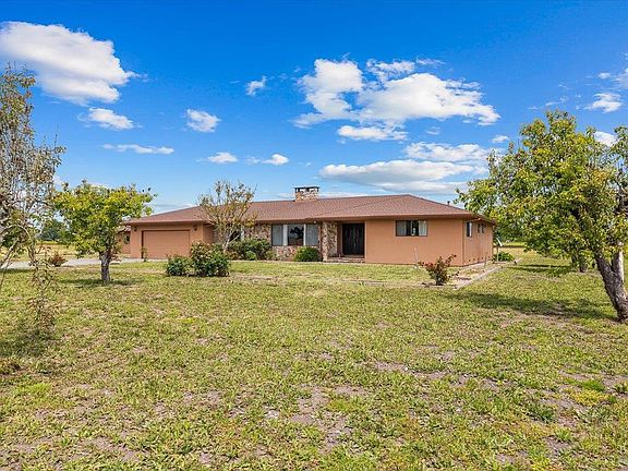 3rd image of 2062 Woolsey Road