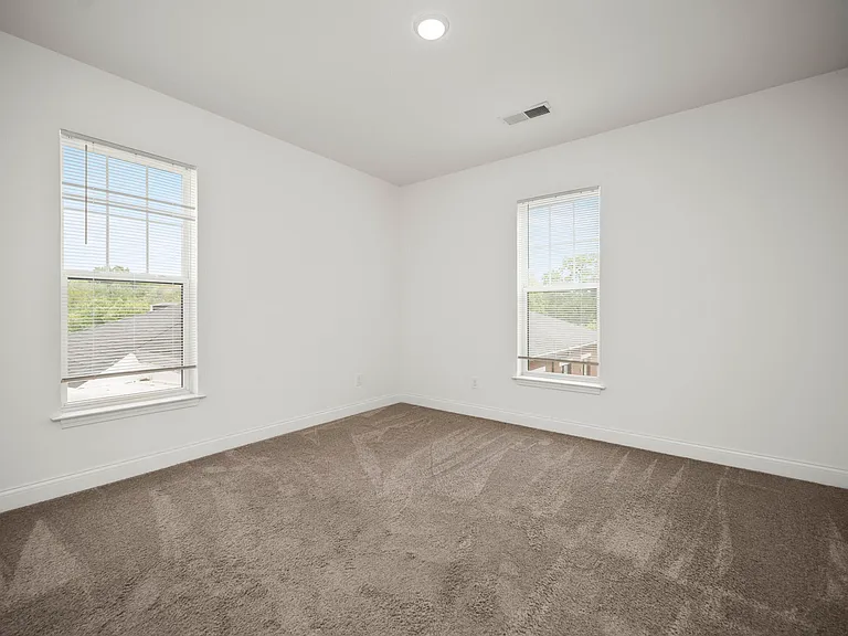 231 Walton Ave #302 — Photo 15