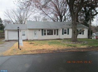 126 Windswept Dr, Feasterville, PA 19053