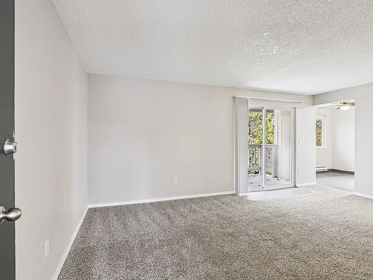 PARK PLACE APARTMENTS - YOUR HOME IS HERE! - UP TO 6 WEEKS FREE! PLUS $99 OAC MOVE-IN SPECIAL! — Photo 14