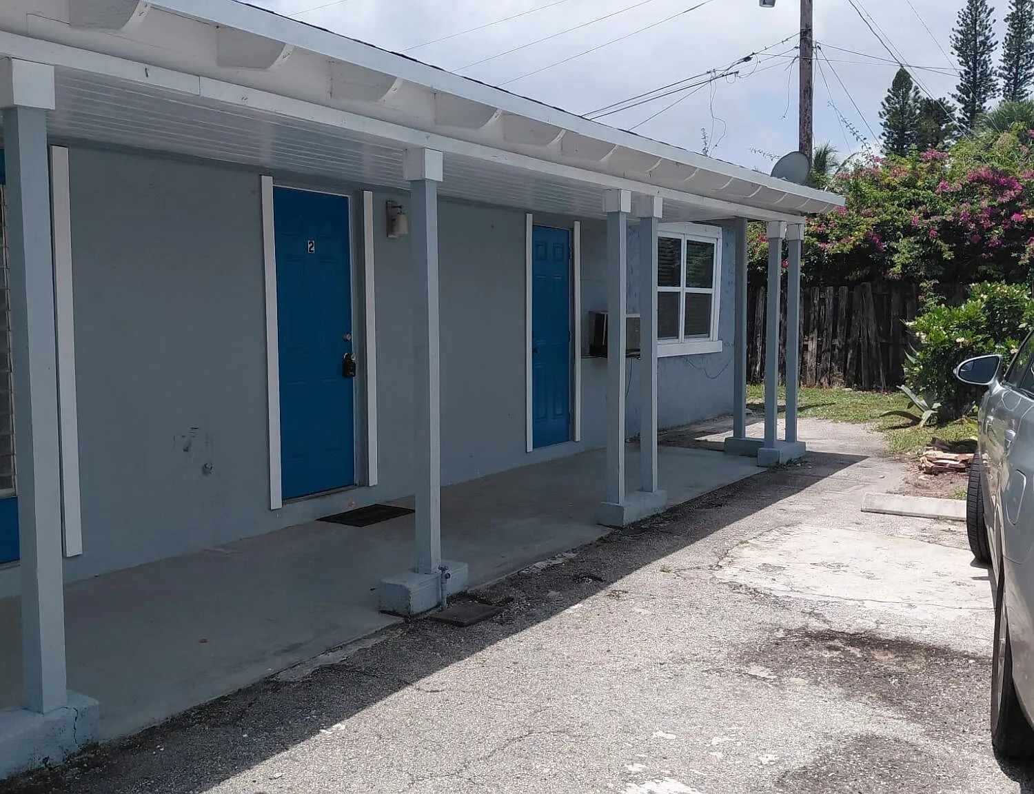 3 bed, 1.0 bath, 1934 sqft, $2,100 — Photo 4