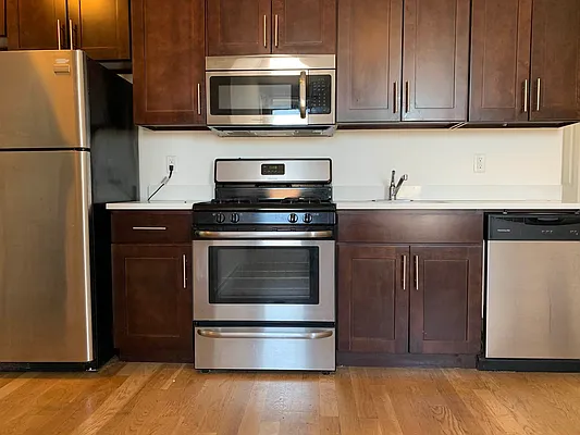 Rented by Hillel Realty Group | media 9
