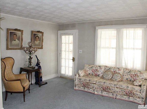 3rd image of 84 Adams St