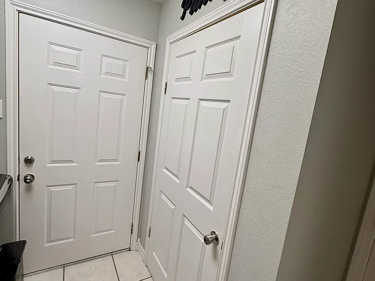 9819 Sweetwind Dr — Photo 11