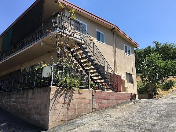 2nd image of 510 S Garfield Ave APT A