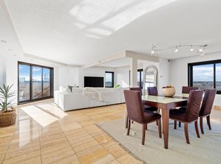 110 1st Ave NE UNIT F906, Minneapolis, MN 55413