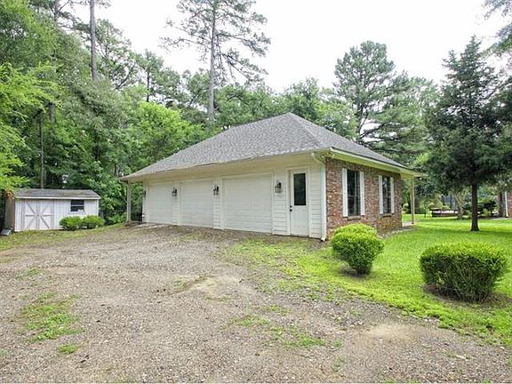 4th image of 19063 Falls Creek Dr