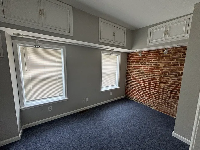 119 S Carrollton Ave — Photo 7
