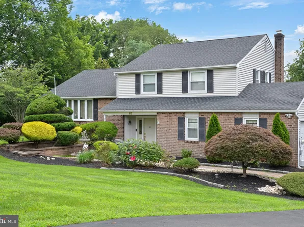 67 Woodland Dr, Churchville, PA 18966