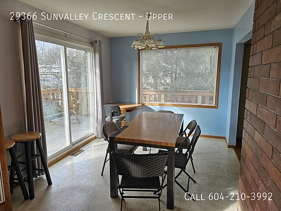3rd image of 29366 Sunvalley Cres