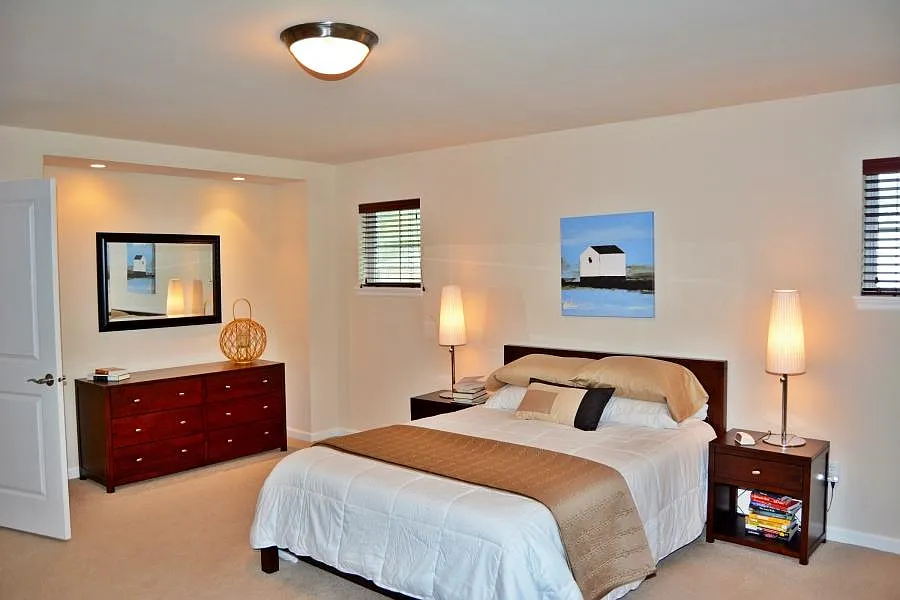 4 bed, 3169 sqft, $3,250 — Photo 3