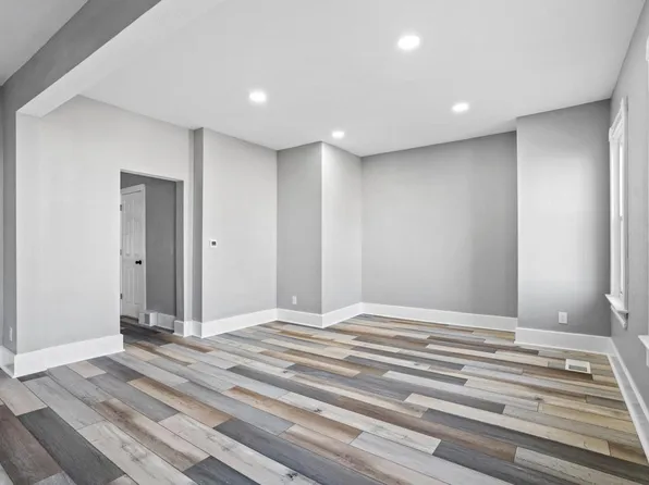 1319 Michigan AVENUE, South Milwaukee, WI 53172