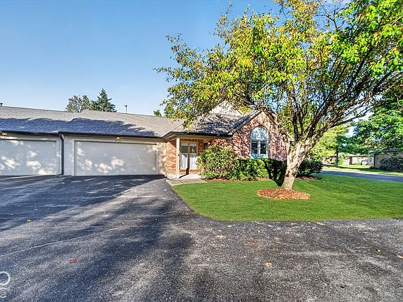 2nd image of 9503 Cadbury Cir