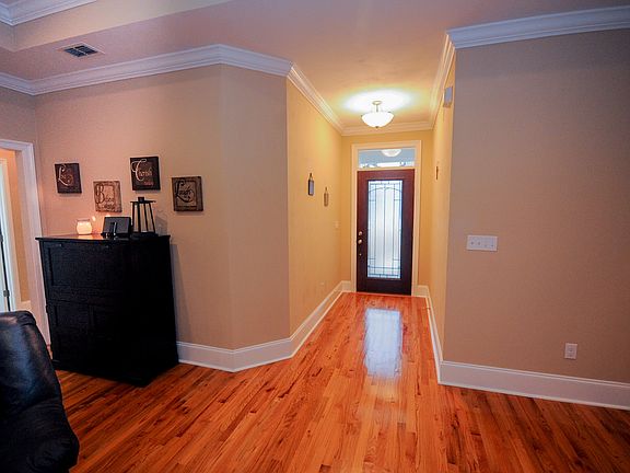 4th image of 3022 Adiron Way #1