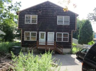 177 Pond St, Bridgeport, CT 06606