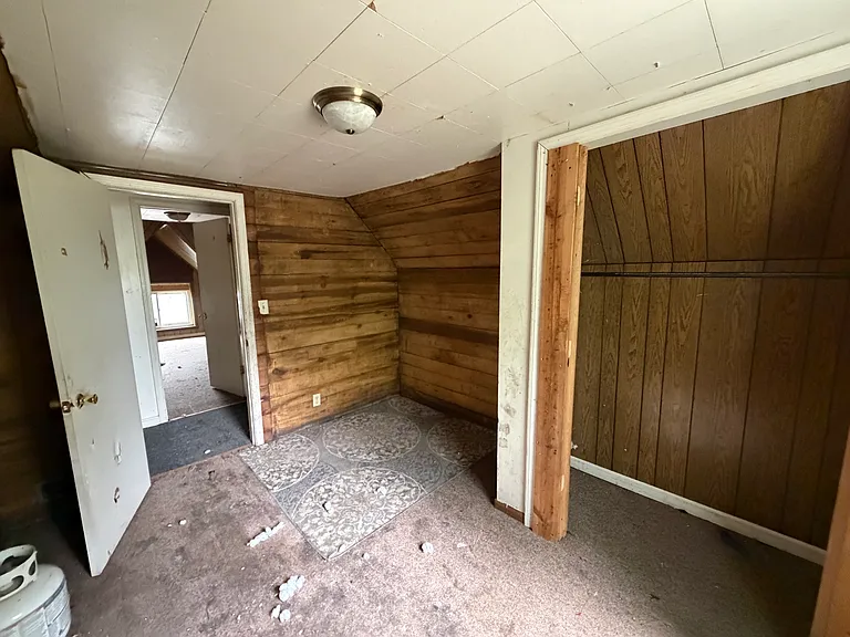 711 Vine St — Photo 23