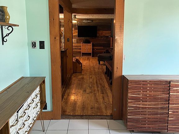 3rd image of 8483 E Clairmont St