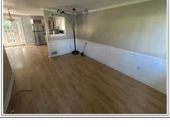 804 Westbury Rd Unit B, North Versailles, PA 15137