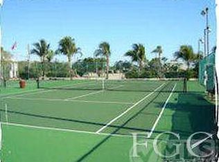18036 San Carlos Blvd APT 107, Fort Myers Beach, FL 33931