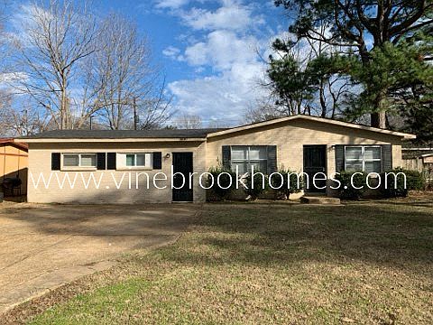 1st image of 3030 Croley Dr