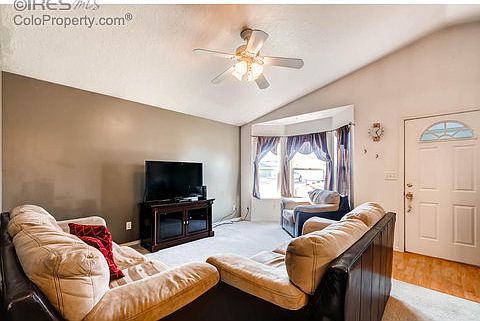 3rd image of 234 32nd Ave