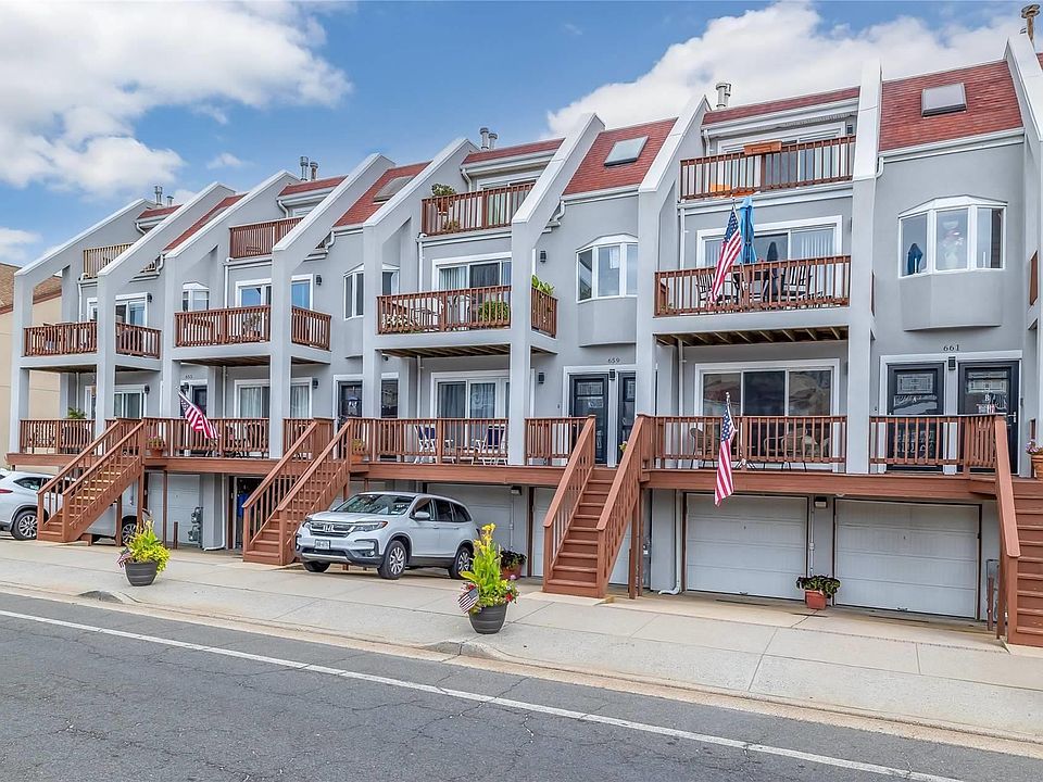 1st image of 659 E Broadway #A