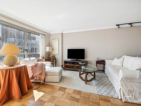 3rd image of 170 W End Ave APT 21R