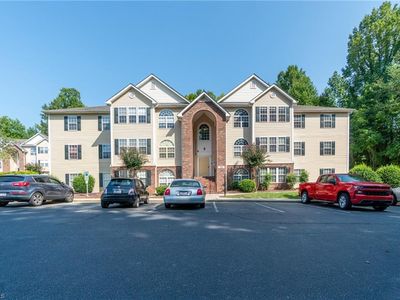 1013 Ivy Glen Dr, Winston Salem, NC, 27127