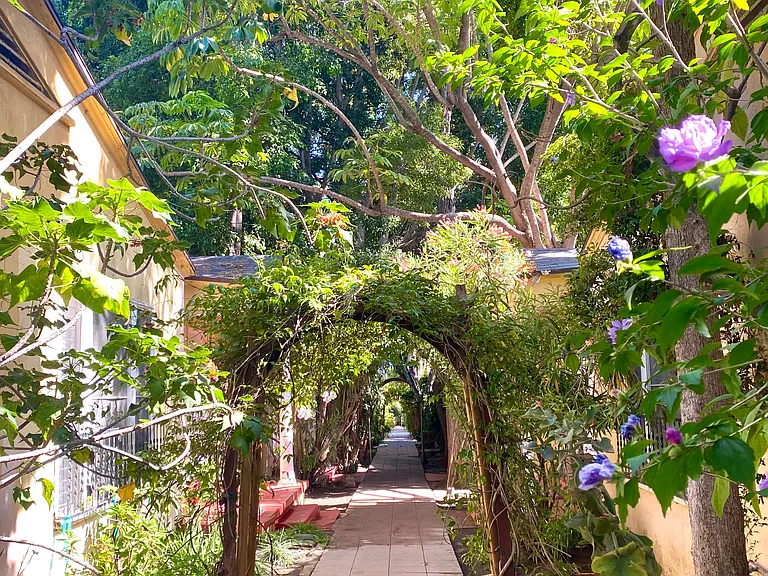 Fountain Village Cottages — Photo 1