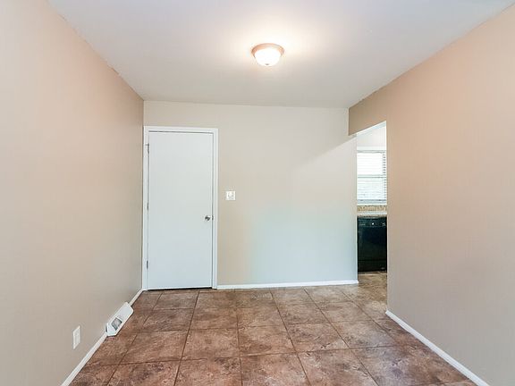 5th image of 8916 Manchester Ave