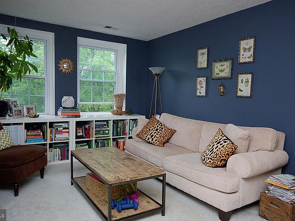 3rd image of 2934 S Columbus St #3286