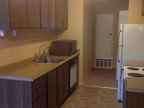 4th image of 3591 Quail Lakes Dr APT 8