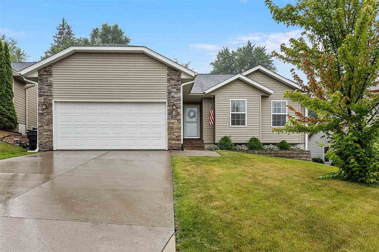 808 10th Avenue Pl, Coralville, IA 52241 MLS 202303588 Zillow