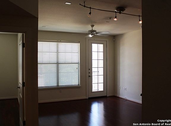 3rd image of 7342 Oak Manor Dr