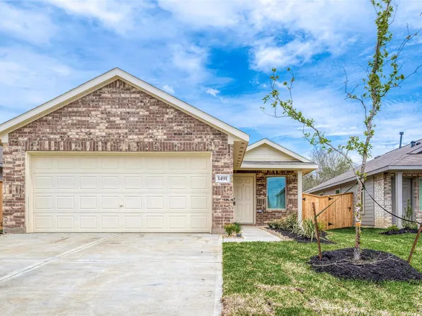 1491 Las Cuevas Dr, Conroe, TX 77301