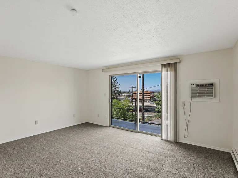 1418 W 6th Ave #203 — Photo 10