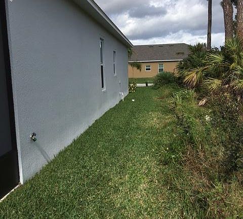 5th image of 884 Breakaway Trl