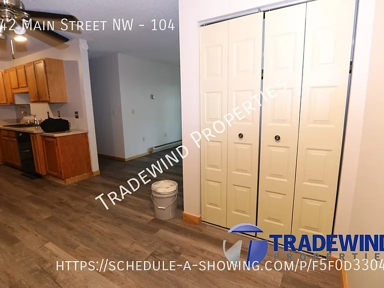 942 Main St NW #104 — Photo 12