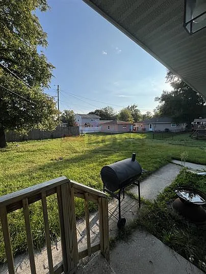 3331 W 78th Pl — Photo 9